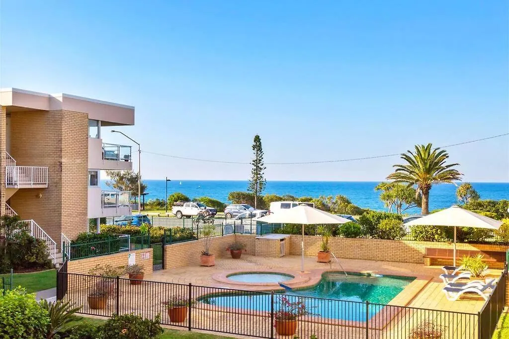 Beachfront Apartment Sunshine Coast Alexandra Headland